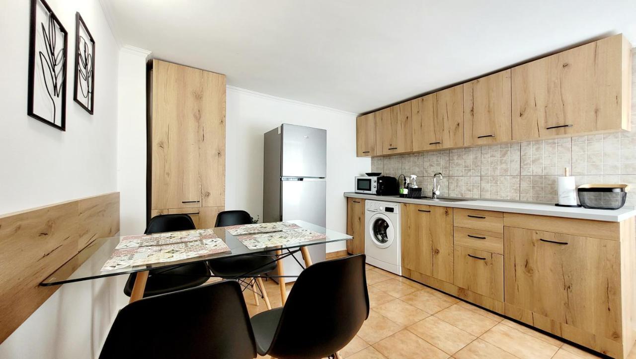 Rose Garden House Apartment Bucharest Exterior photo